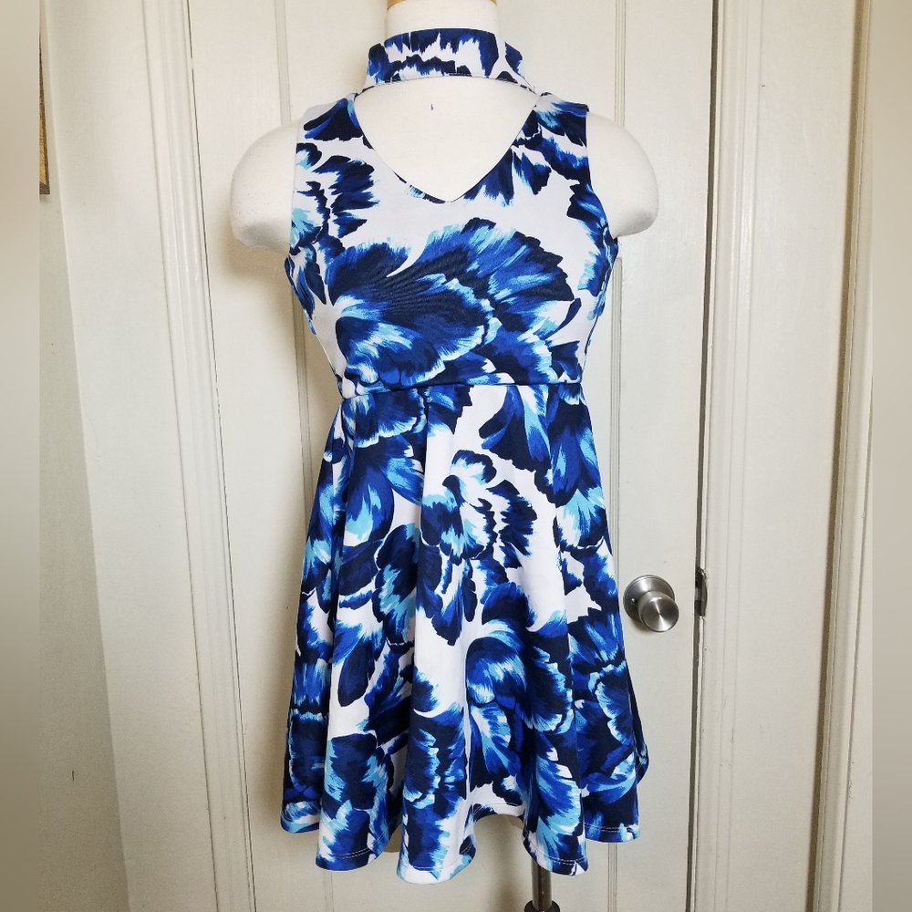 RARE EDITIONS S blue white Floral Chocker Neck Sleeveless Fit And Flare dress